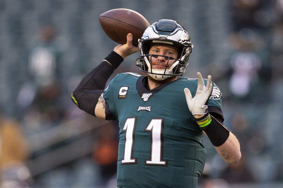 O quarterback do Philadelphia Eagles, Carson Wentz, NFL