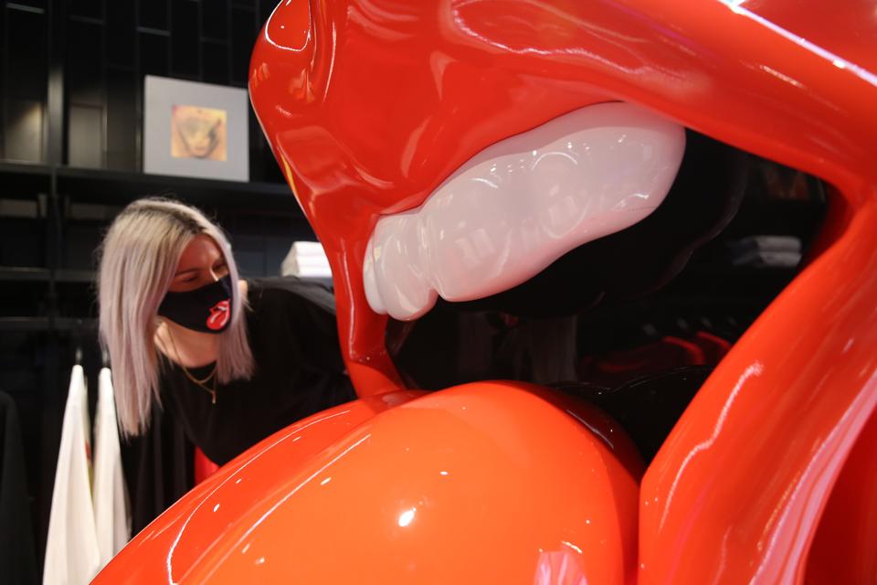 BRITAIN-MUSIC-RETAIL-ROLLING STONES