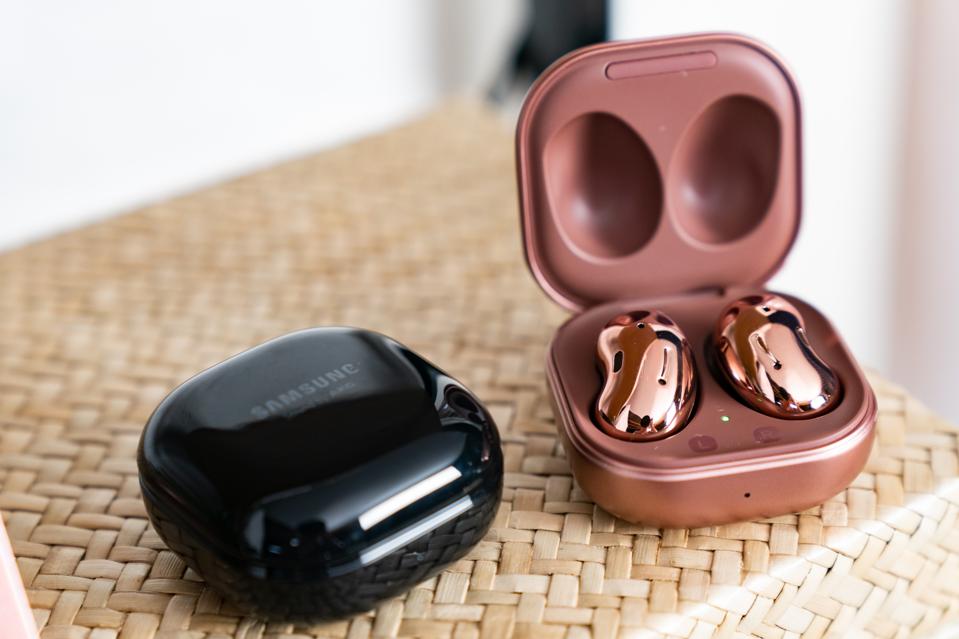 samsung galaxy buds live galaxy s20