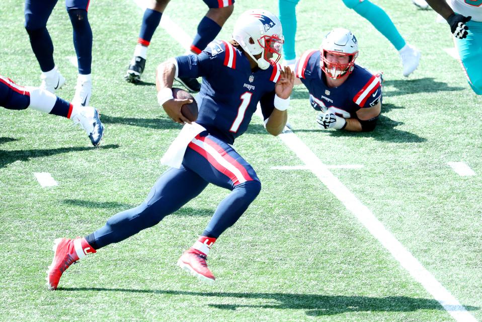 Cam Newton Is The Opposite Of Tom Brady And It S Working To His Advantage With New England Patriots