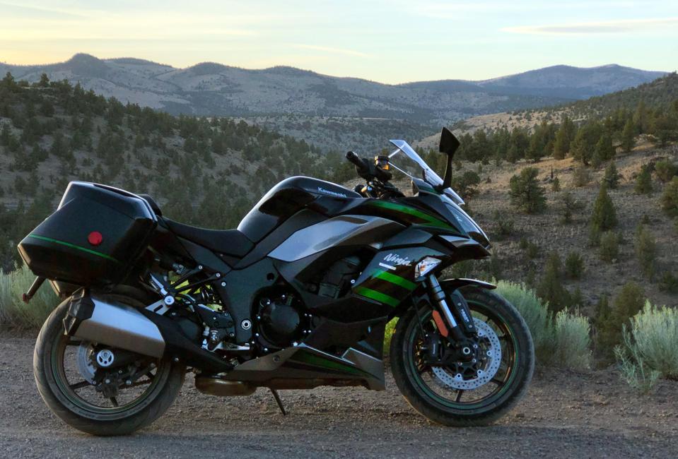 2020 kawasaki ninja 1000sx goes the