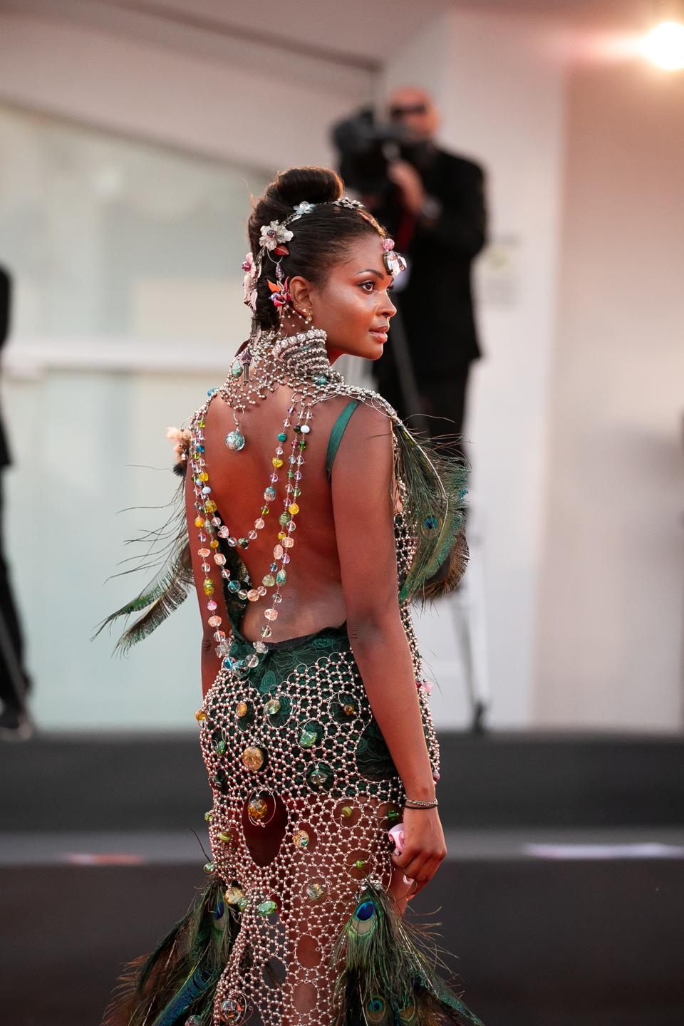 Muriel Balensi's Sculptured Dress of Murano Pearls