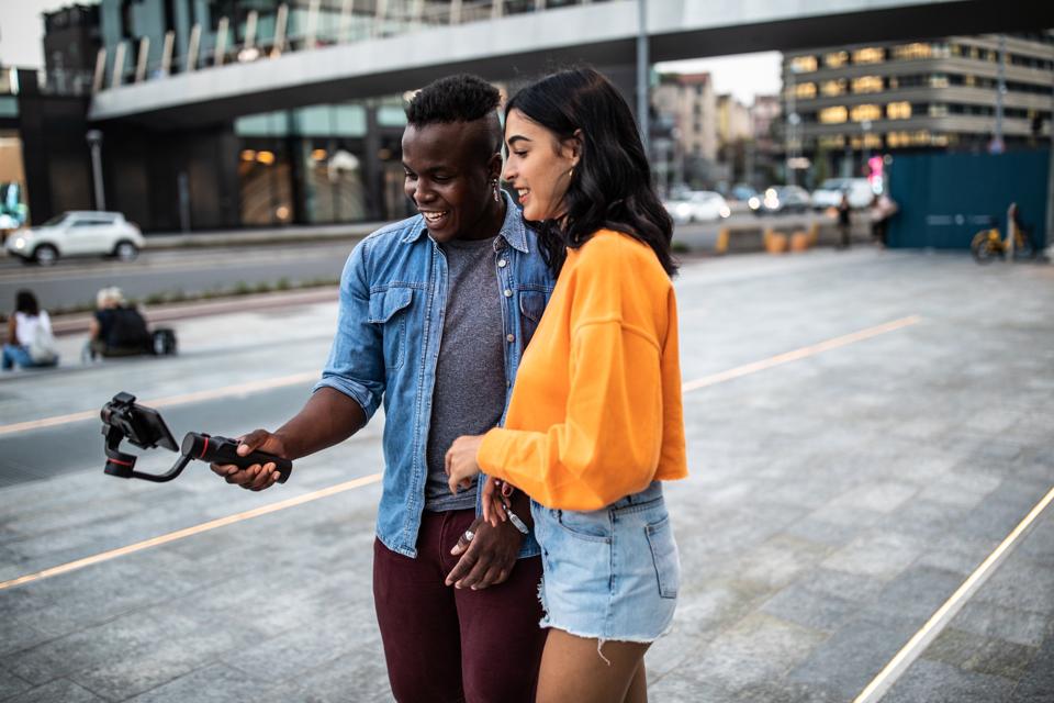 Vloggers in Milan