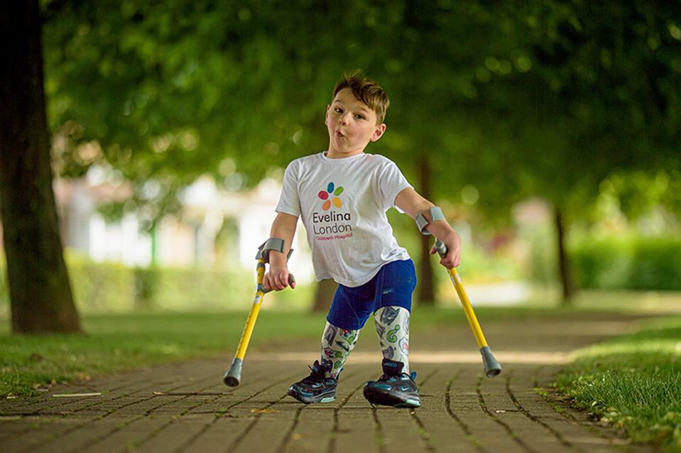 Hold Still: TONY HUDGELL'S 10K WALK FOR EVELINA LONDON ,
