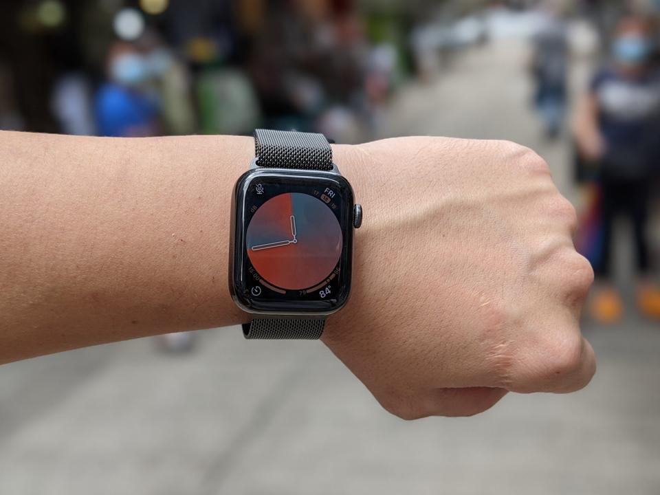 Apple Watch Series 6 Review Still The Best Smartwatch But The Gap Is Closing