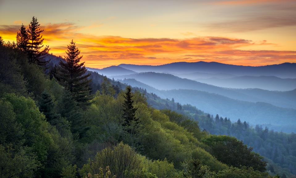 Great Smoky Mountains National Park Scenic Sunrise Landscape at Oconaluftee
