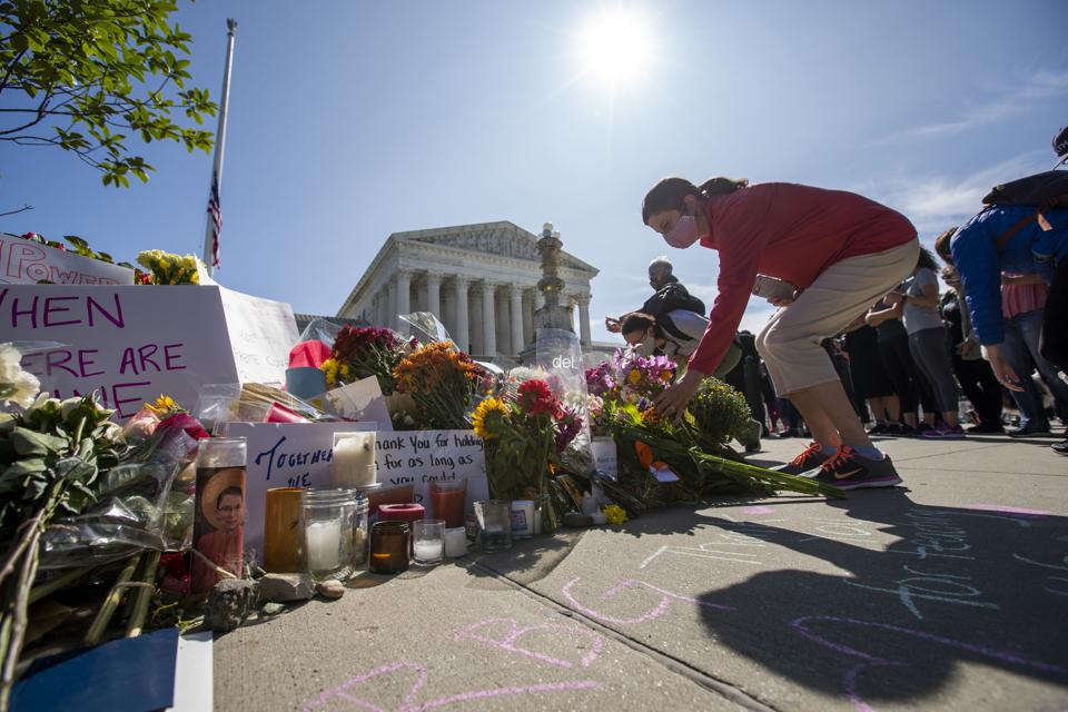 US-POLITICS-justice-COURT-GINSBURG