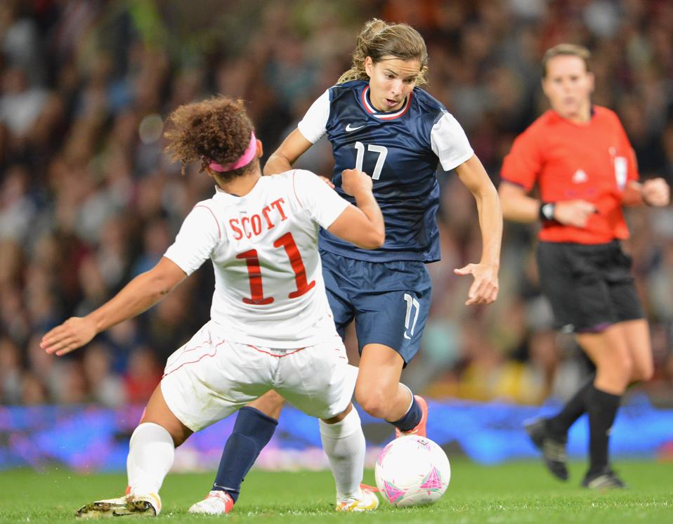 Olympics Day 10 - Women's Football S/F - Match 24 - Canada v USA