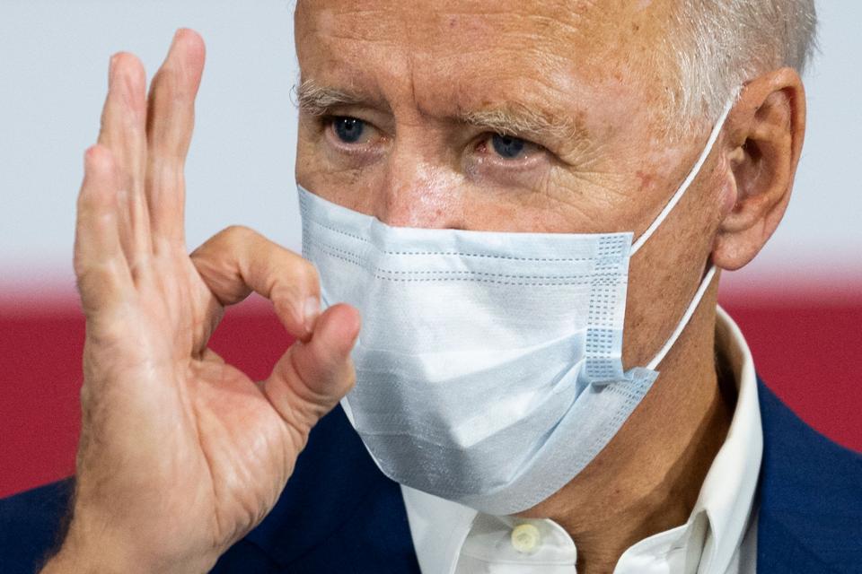 Joe Biden And Bernie Sanders Are The Top 2 Political Donees At All Of The 10 Biggest U S Tech Companies