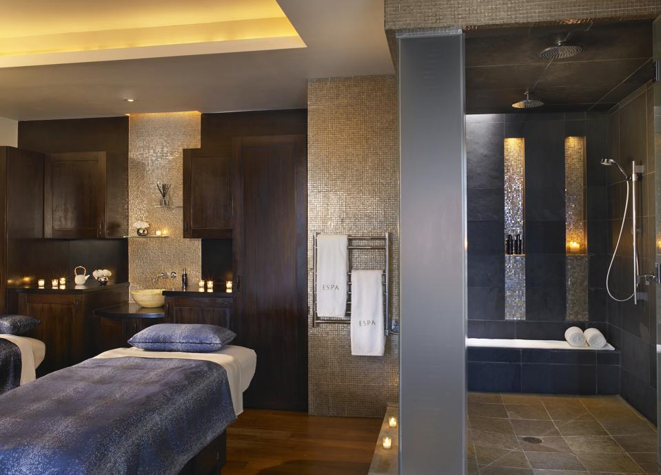 Acqualina Resort & Residences