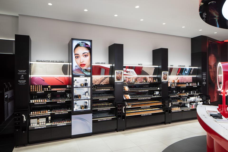 MAC Cosmetics New Concept Store Is The Next Step In Virtual Retail