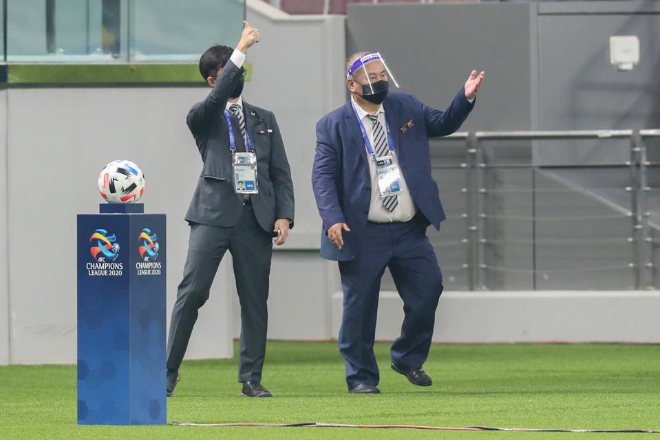 La farce de la Ligue des champions asiatique montre le besoin d'horaires de football flexibles en 2020/21
- Championnat d'Europe 2020 Le match de Ligue des champions asiatique d'Al Hilal annulé