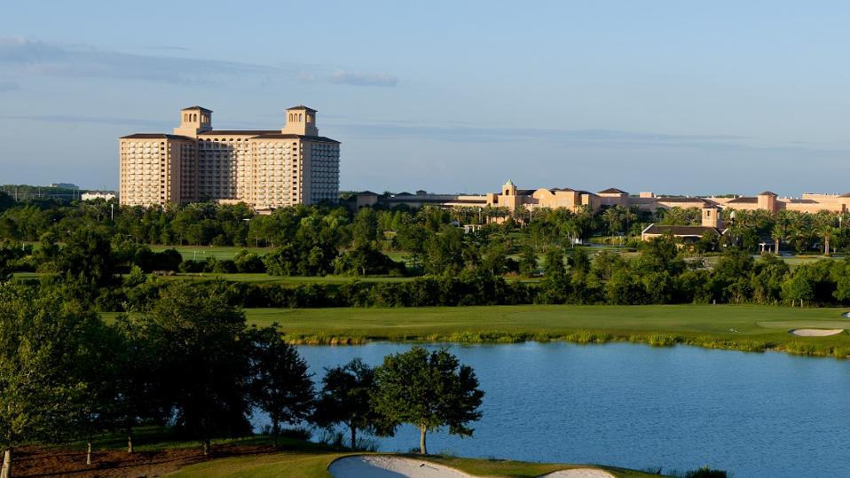 resort golf course