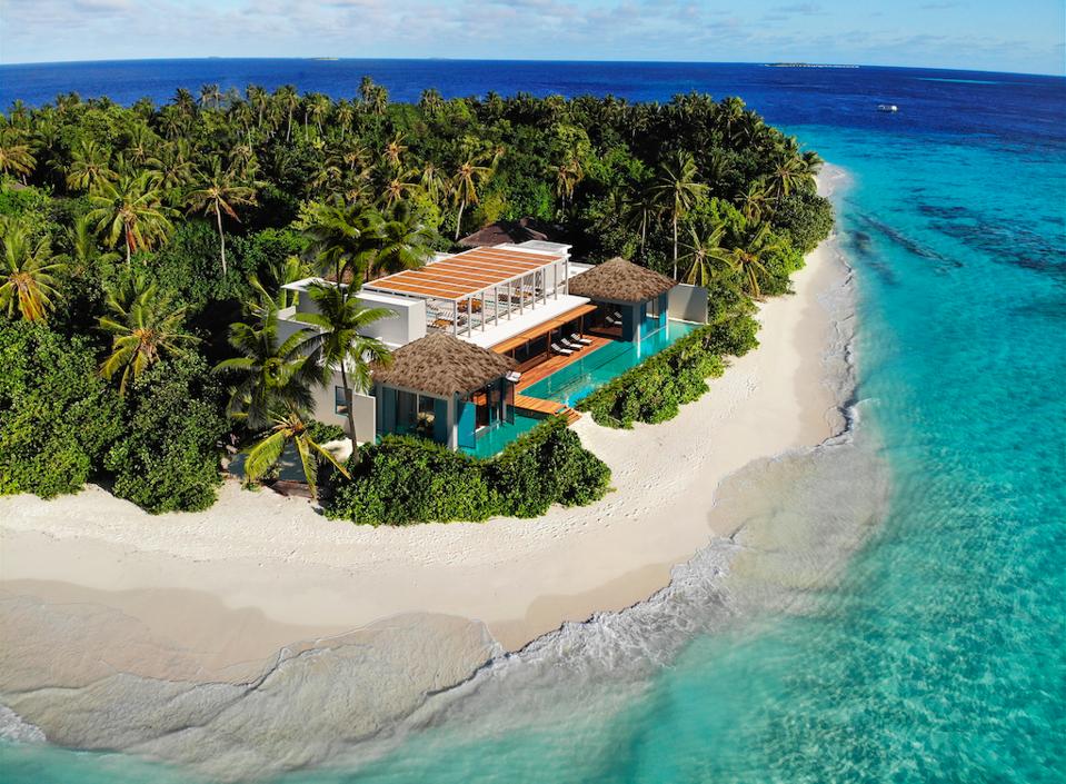 Raffles Maldives Reveals Its Most Lavish Villa Yet, The Royal Residence