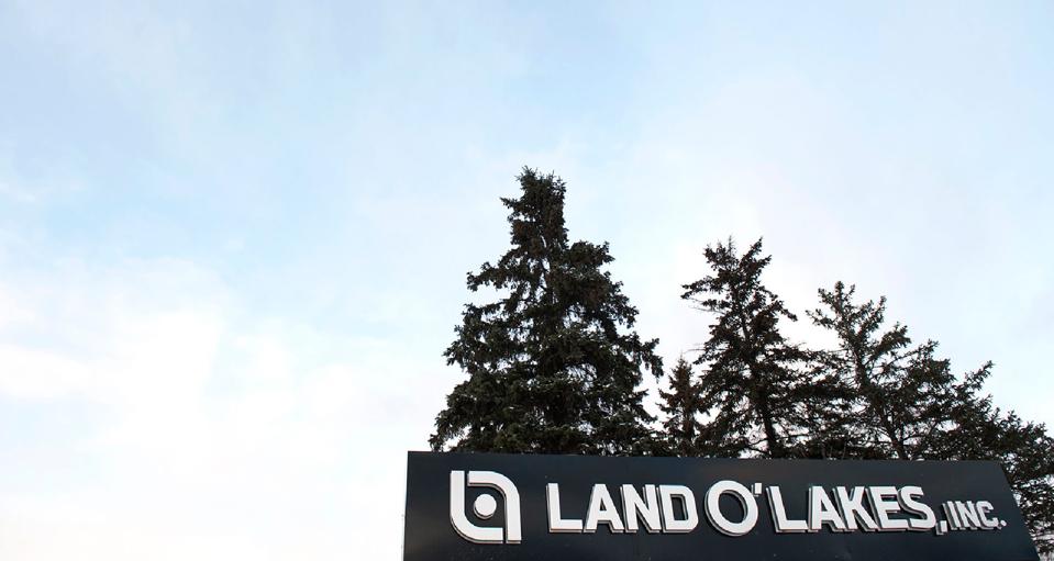 Land O'Lakes sign