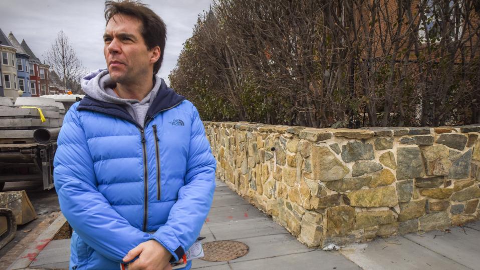 Jack Burkman, the lobbyist who has put a sizable donation to solve the murder of Seth Rich, canvasses the neighborhood of the murder in Washington, DC.