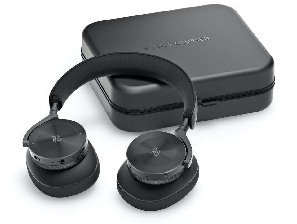 Beoplay H95 headphones and case