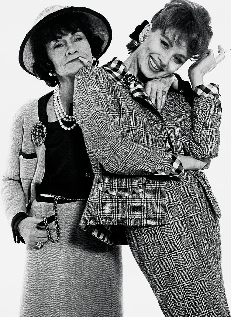Richard Avedon. Gabrielle Chanel and Suzy Parker dressed by Chanel, Paris, January 1959