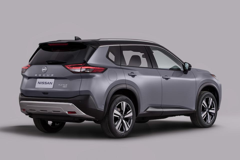 2021 Nissan Rogue Rear Silver