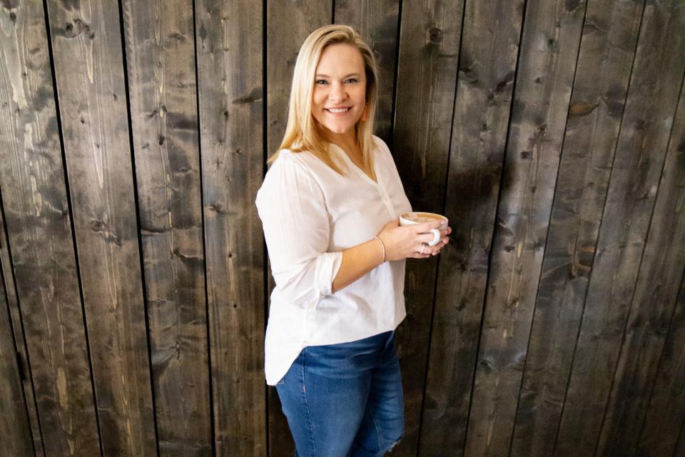 Ultimate Guide For Building A Side Hustle | Stephanie Burns