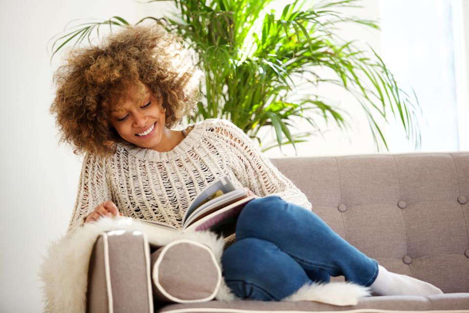The Ultimate Guide To Starting A Side Hustle Part 7: Recommended Reading | Stephanie Burns