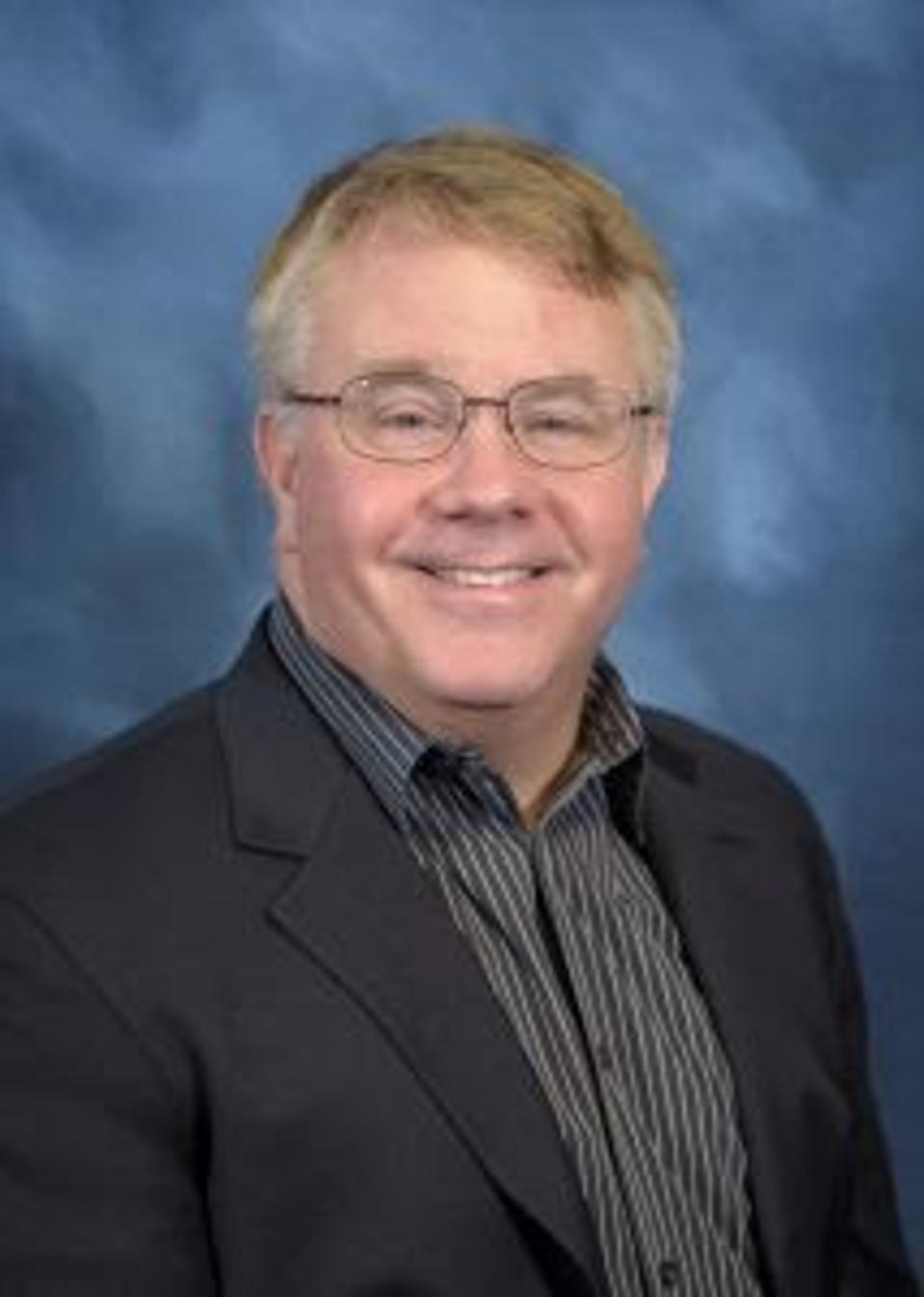 Photo of chemist John Warner.