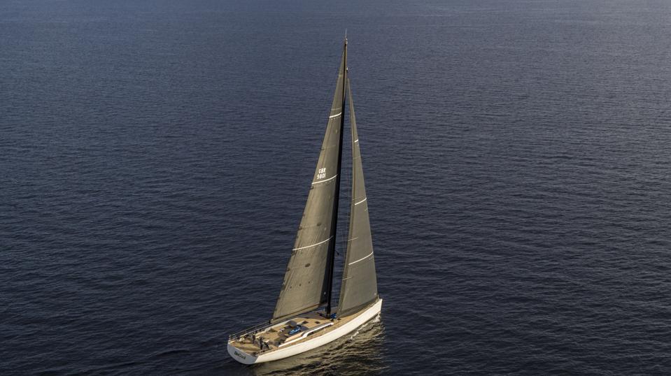 Sailing-Stream.fr ⚓ Des performances inégalées, un luxe inattendu du Swan 98 | Nautor's Swan ⚓ Voilier Swan 98 à la voile