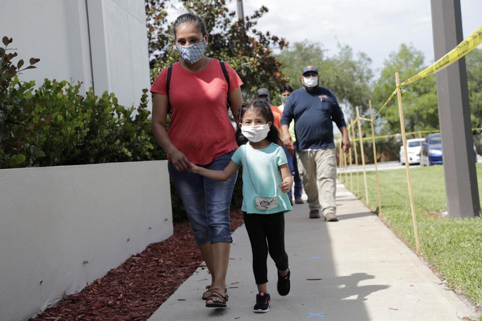 Virus Outbreak-Farmworkers Town