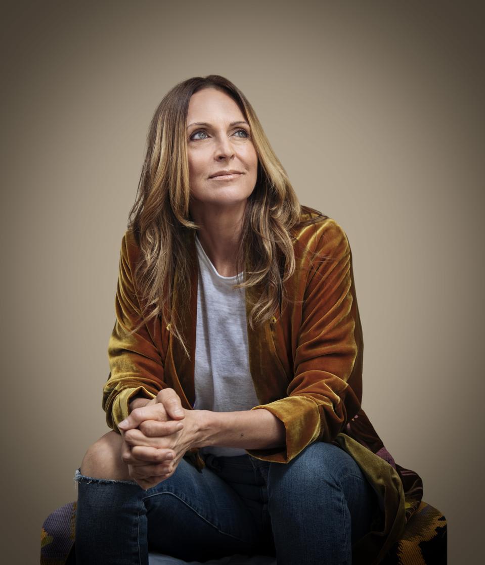 苏兹·巴蒂兹(Suzy Batiz)