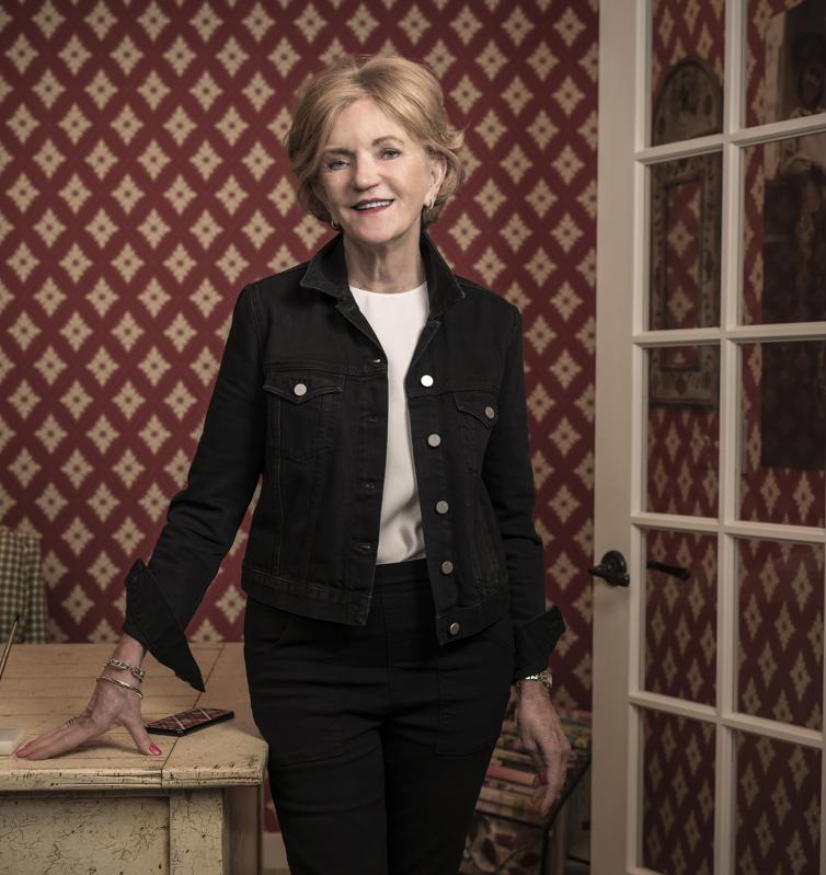 芭芭拉·布拉德利(Barbara Bradley)