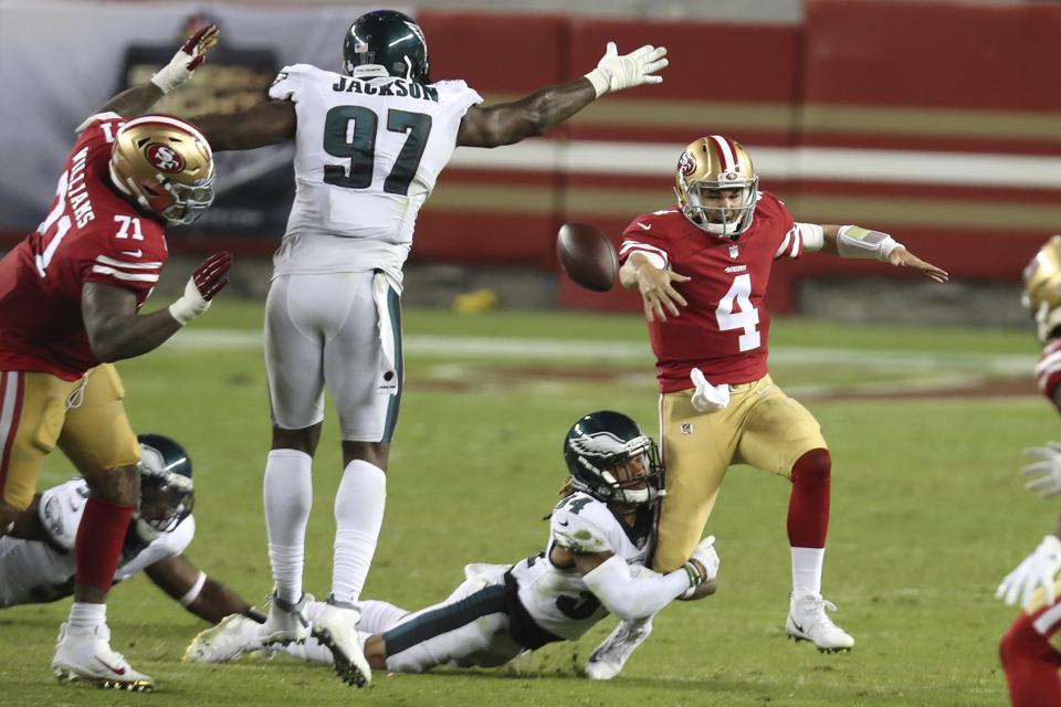 49ers QB Nick Mullens struggles against the Eagles in NFL Week 4.