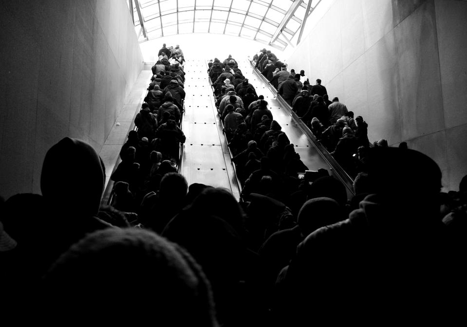 Crowded subway station, Washington DC, USA