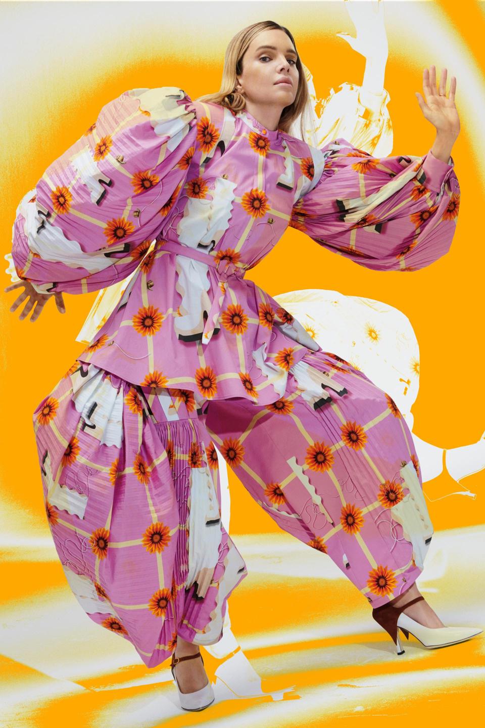 Model wearing a look from Loewe's Spring 2021 collect