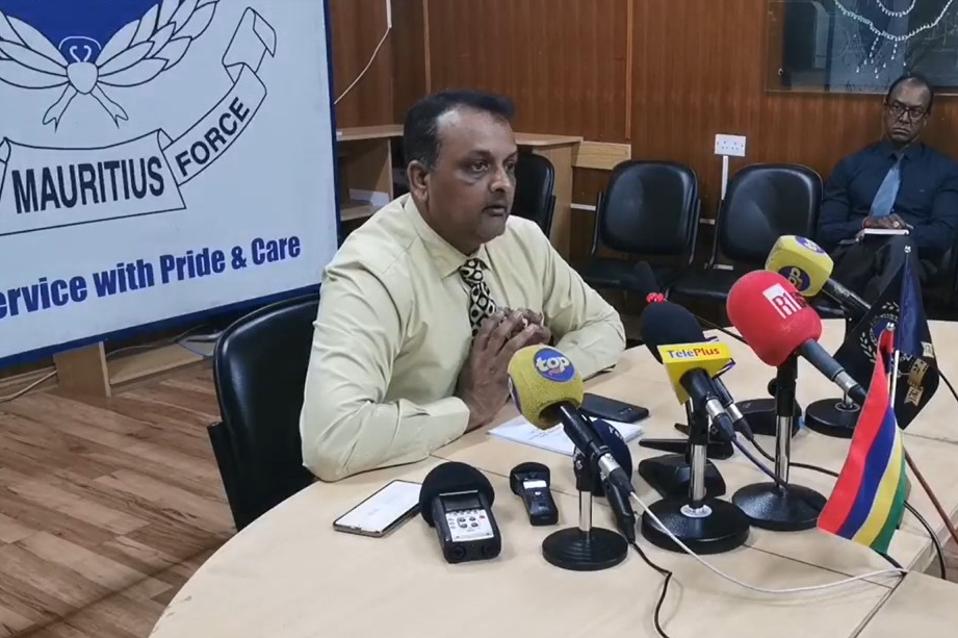7 Oct 2020: Press Conference by Mauritius Police Officer leading the Wakashio police enquiry, ASP Roshan Kokil