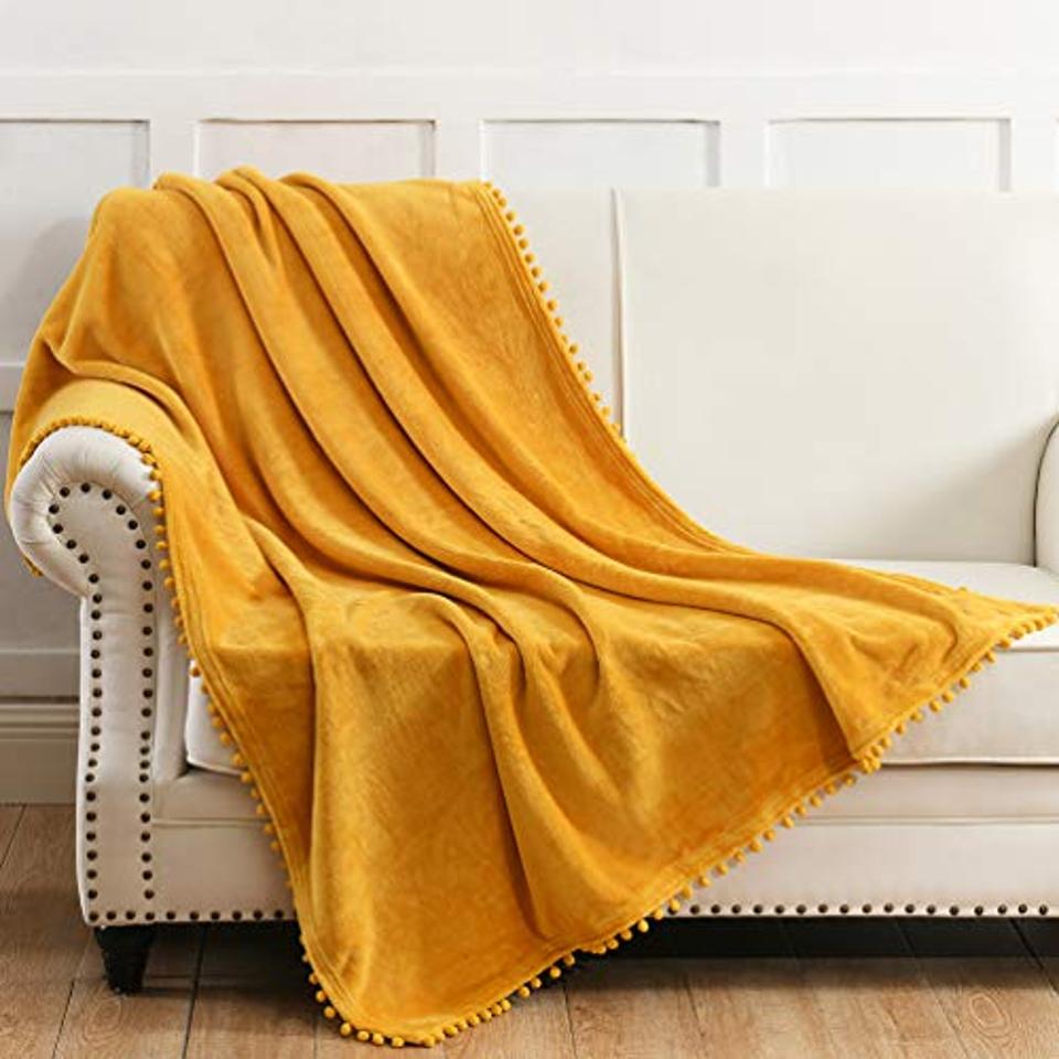 Prime Day deal NordECO HOME Flannel Throw Blanket