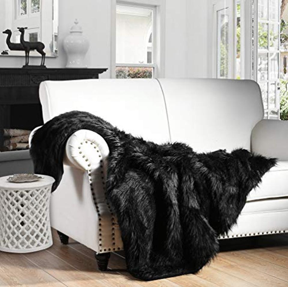 Prime Day Deal HORIMOTE HOME Luxury Plush Faux Fur Throw Blanket