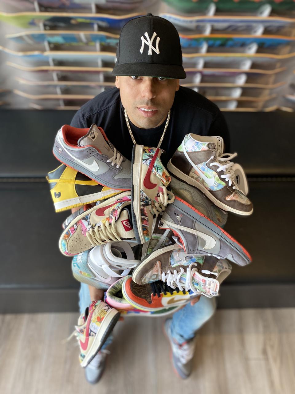 Chris Robinson también conocido como SB Collector.