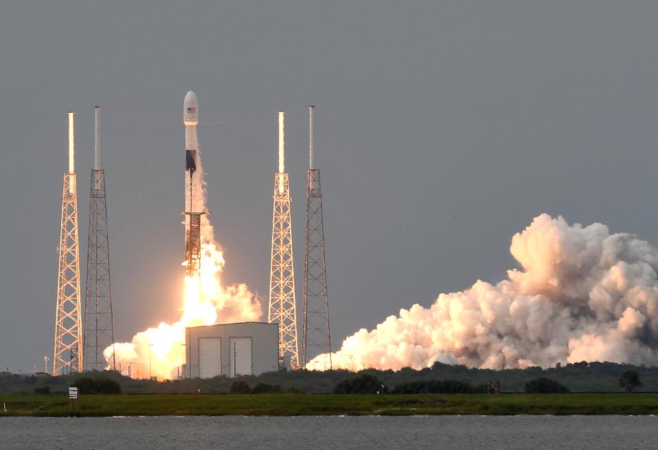 A SpaceX Falcon 9 rocket carrying the SAOCOM 1B earth...