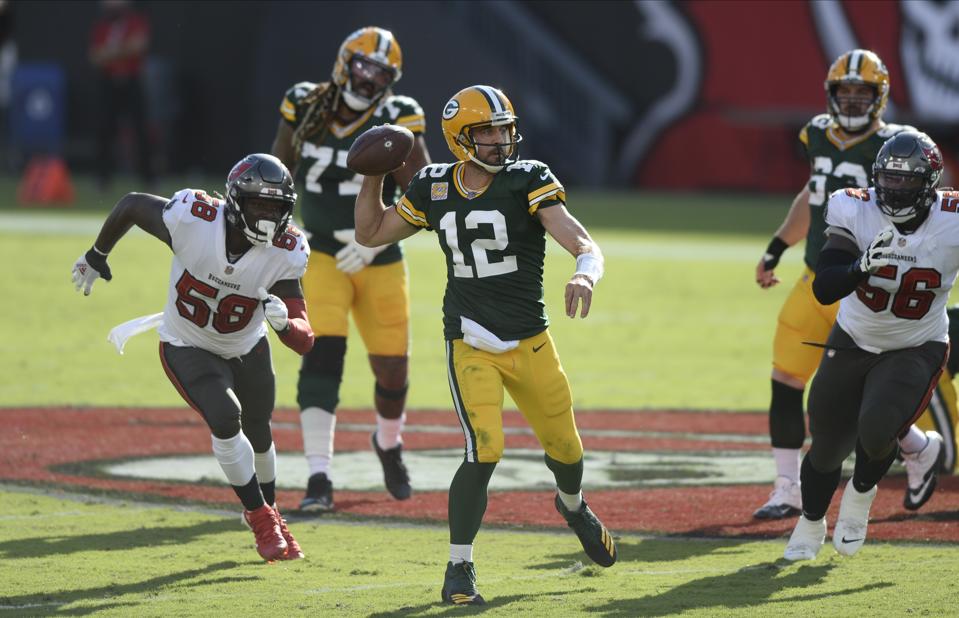 Aaron Rodgers Latest Stinker Reminds Everyone Why The Green Bay Packers Drafted Jordan Love