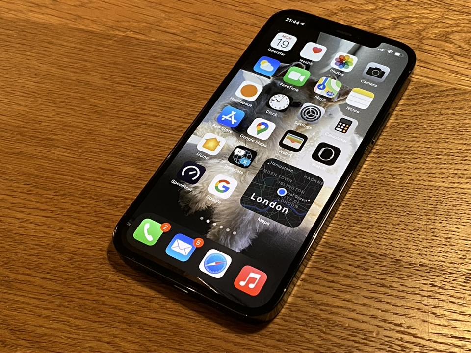 Apple iPhone 12 Pro.