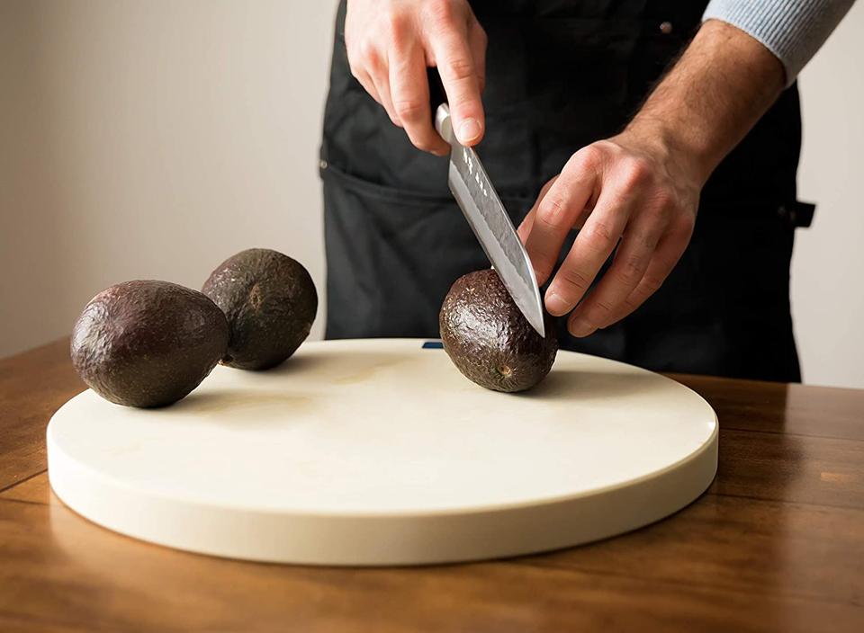 The Best Cutting Boards to Have In Your Kitchen, According To Chefs