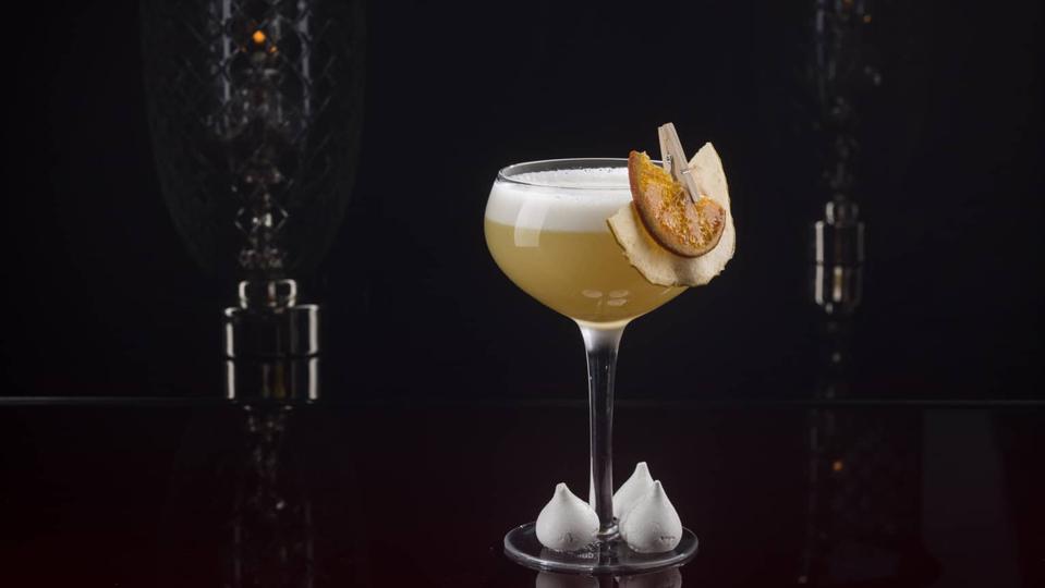 Four Seasons Hotel One Dalton Street, Boston molly brady mixologist