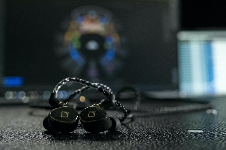 JH Audio And LAcoustics Launch New InEar Monitors That Sound Like A Brilliant PA System