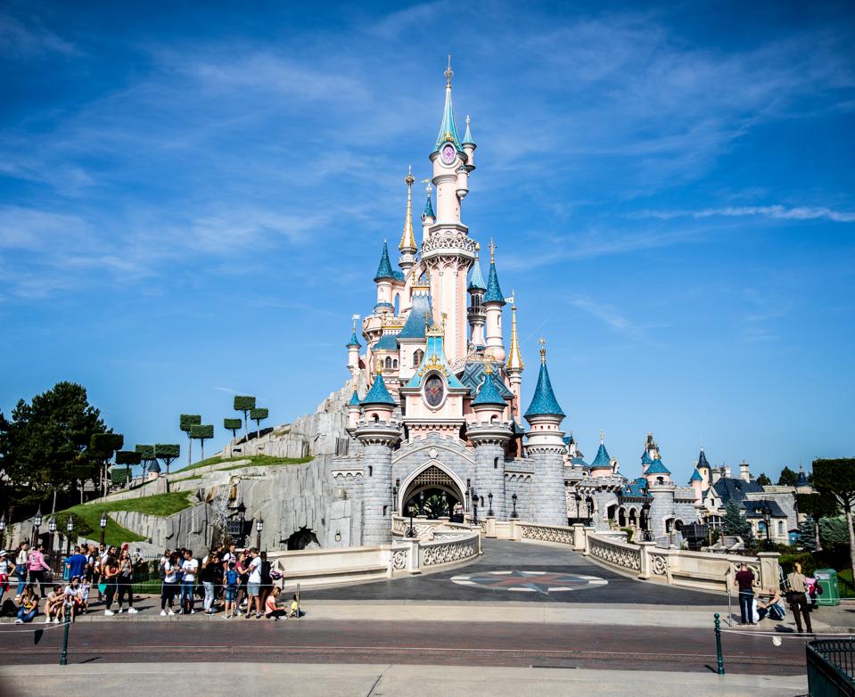 Disneyland Paris Is Closing Again Due To A Second Wave Of Coronavirus Disneyland Paris Is Closing Again Due To A Second Wave Of Coronavirus