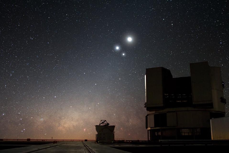 Jupiter And Saturn As 'Christmas Star' And Moon Meets Mars: What You Can  See In The Night Sky This Week