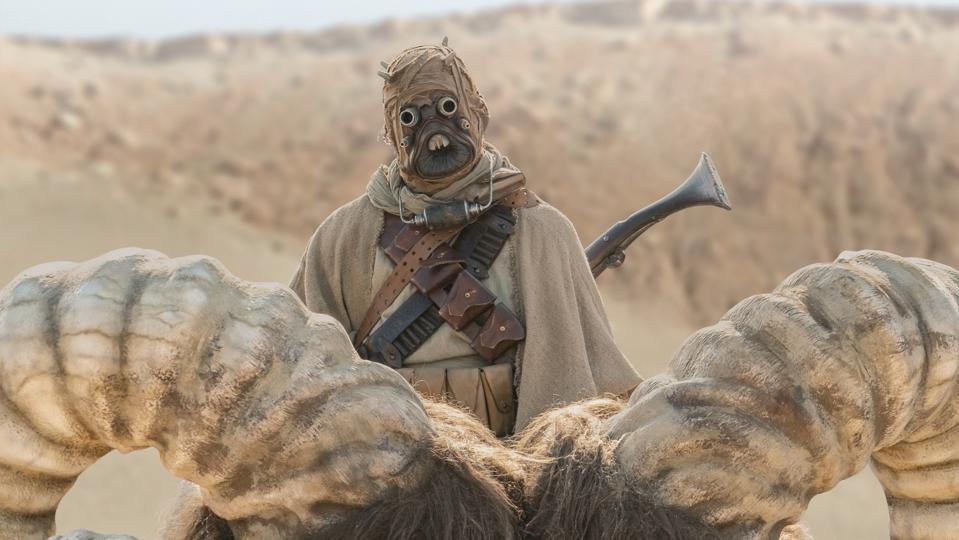The Mandalorian Season 2 Episode 1 Recap And Review The Marshal Goes Full Wild West With Dragons