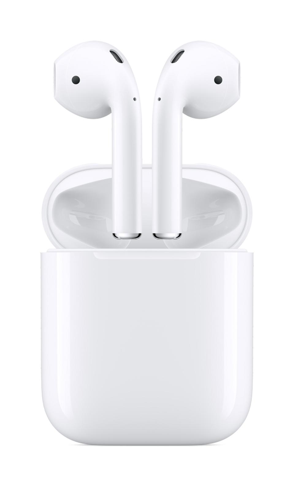 Apple AirPods with Charging Case 