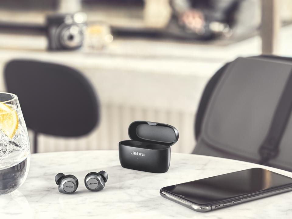 Test Jabra Elite 85t : les écouteurs qui font mal à la Test Jabra Elite 85t : les écouteurs qui font mal à la