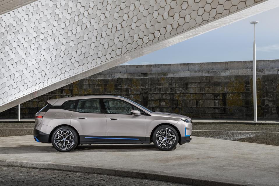 2022 BMW iX electric SUV