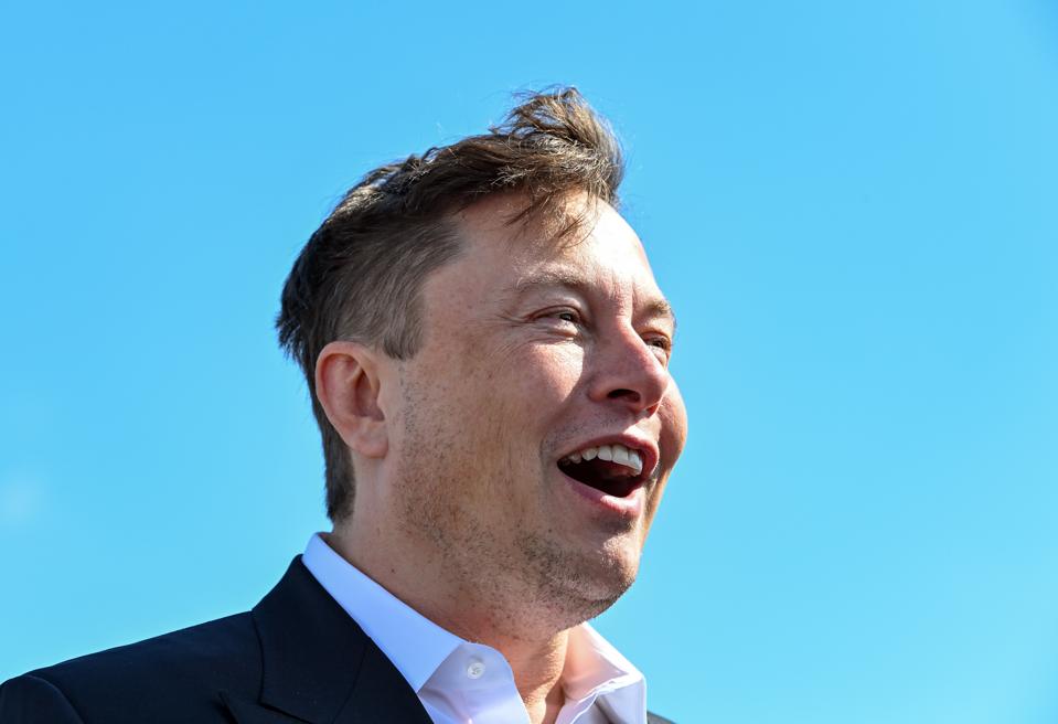Elon Musk S Spacex Certified To Carry Nasa Astronauts A Major First In The Billionaire Space Race